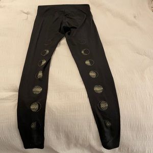 Teeki Phases of the Moon Size Small leggings
